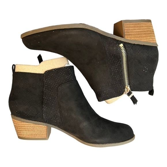 Dr. Scholl's Brianna Bootie in black - Picture 5 of 14